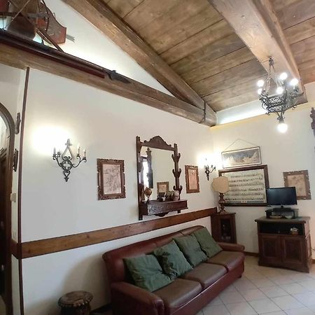 Casa Serafina Trilocale Con Arredi D'Arte E Parcheggio Privato Orvieto Zewnętrze zdjęcie